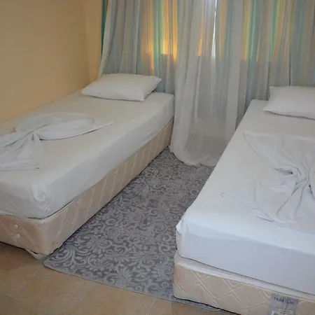 Aparthotel Bahceli Family