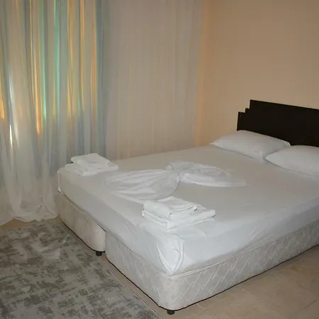 Aparthotel Bahceli Family